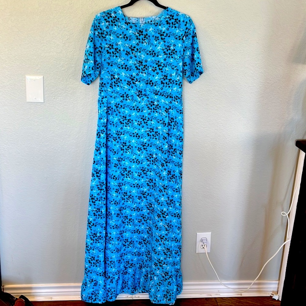 Beautiful Amish Mennonite Dress